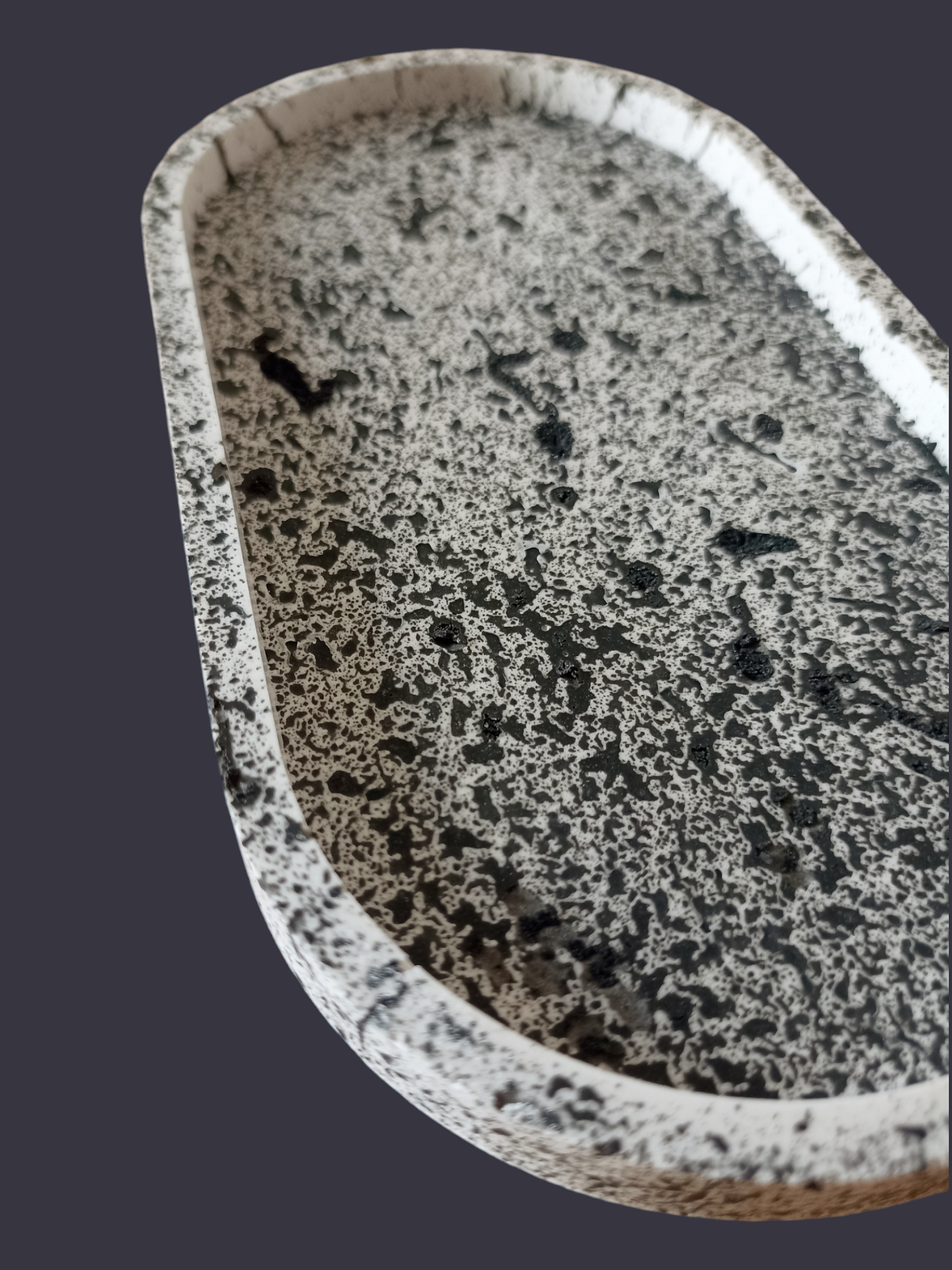 Plateau - Effet gouttes noires